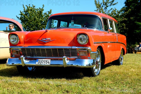 American classic car Chevrolet 210 Townsman Powerglide 1956