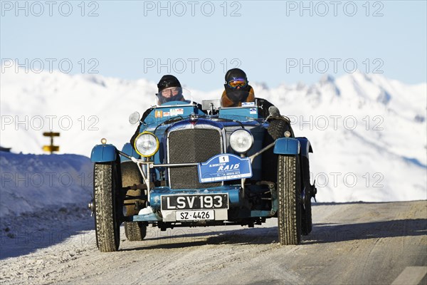 Vintage car rally