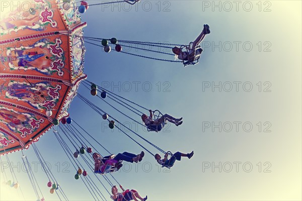 Chairoplane or swing ride