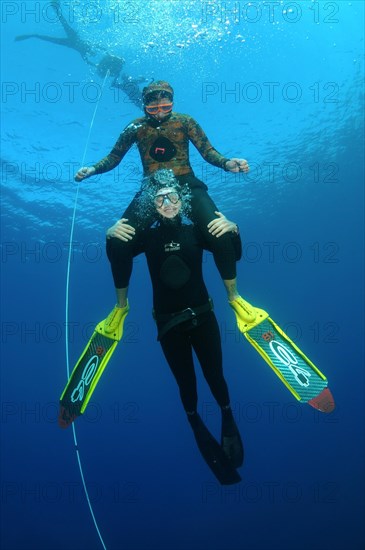 Two freedivers