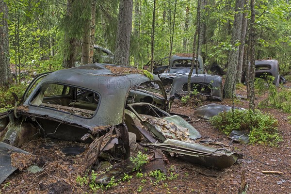 Kyrko mosse scrapyard