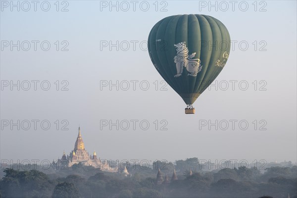 Hot air balloon over the landscape