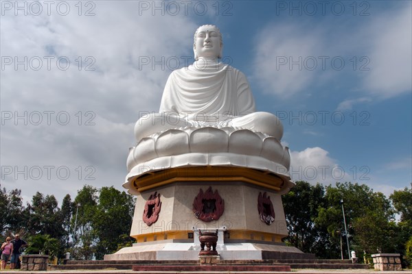 Buddha of Long SÆ¡n