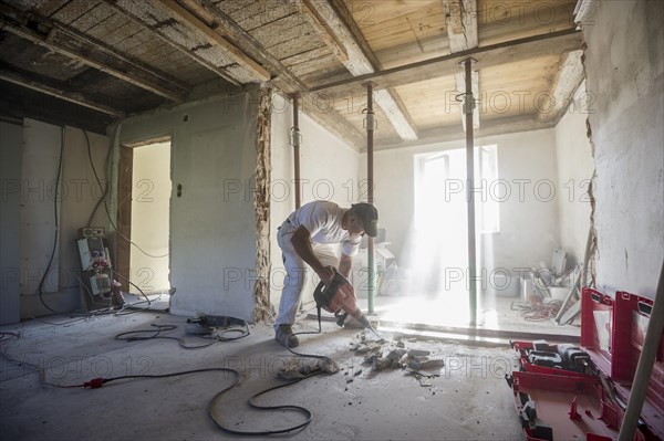 Craftsman during the substantial refurbishment of a building