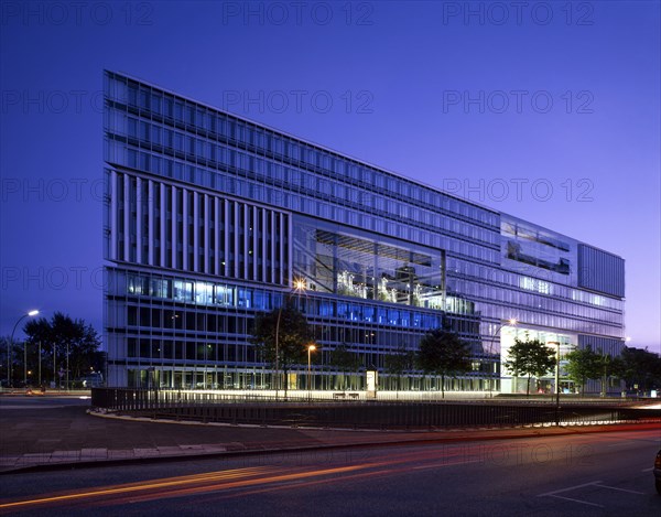 Deichtor-Center office building