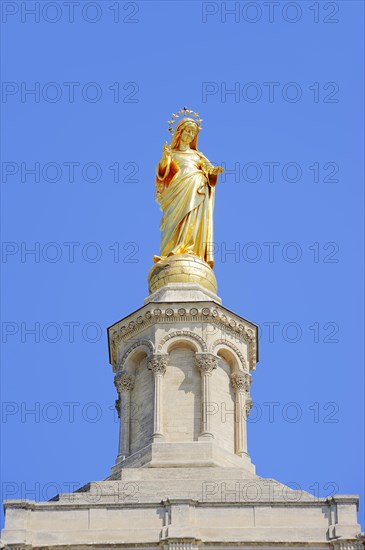Gilded statue of the Virgin Mary on Avignon Cathedral