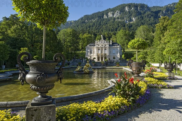 Water parterre in the palace gardens