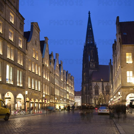 Prinzipalmarkt street with St. Lamberti Church