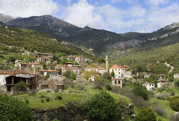 Former Greek village of Eski Doganbey