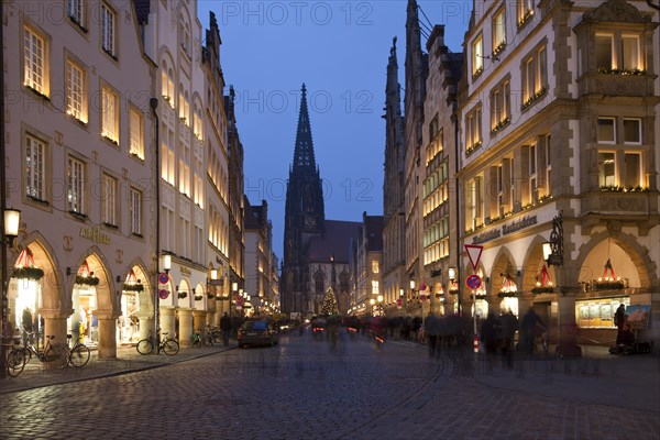 Prinzipalmarkt street with St. Lamberti Church