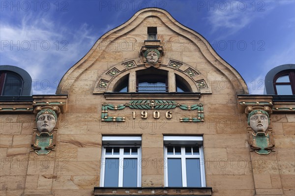 Upper facade of an Art Nouveau building from 1906