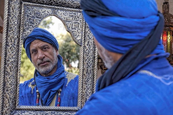 Moroccans in the mirror