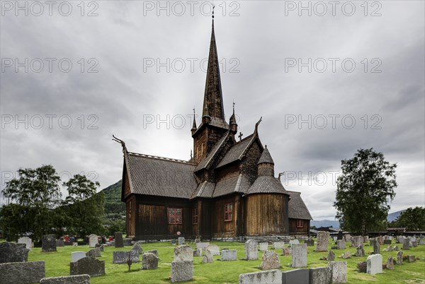 Lom Stave Church