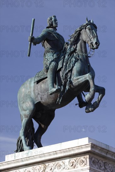 Equestrian statue of Philip IV.