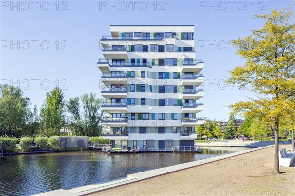 Residential building WaterHouses