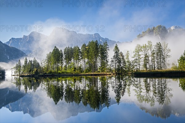 Almsee with reflection