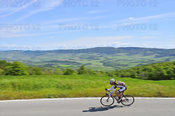 Racing cyclist