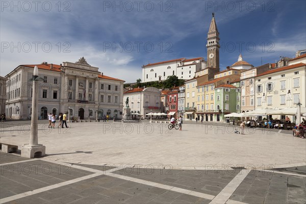 Tartini Square with the Town Hall and the Church of St. George