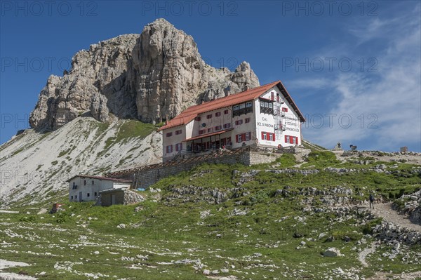 Dreizinnenhutte