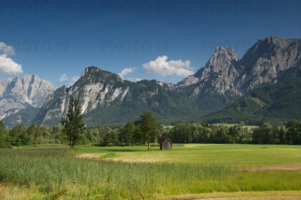 View from Weng in the Gesause range across the Enns valley onto the mountains