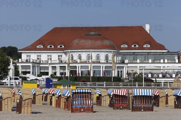 Beach with Atlantic Grand Hotel Travemunde