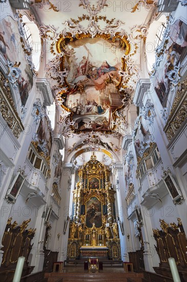 Main altar and ceiling frescoes