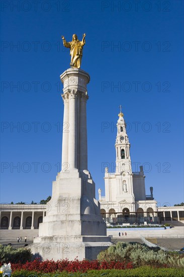 Statue of Jesus Christ and The Basilica of Our Lady of the Rosary