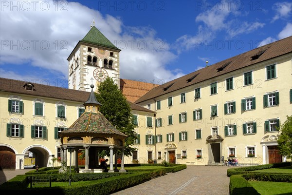 Augustiner-Chorherrenstift