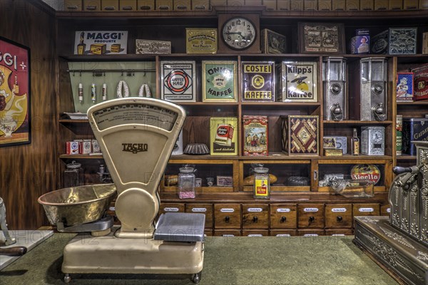 Small corner shop n the 1950s