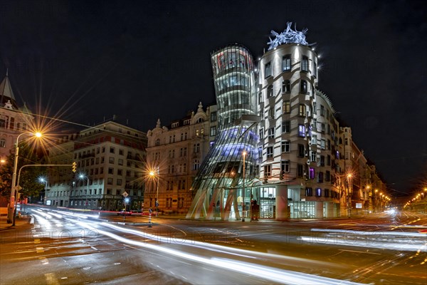 Dancing House