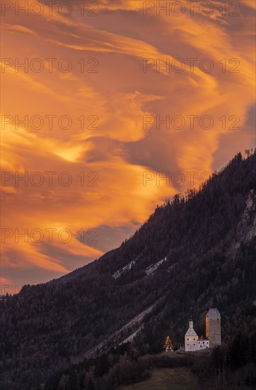 Freundsberg Castle near Morgenrot