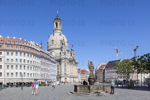 Juedenhof with peace fountain