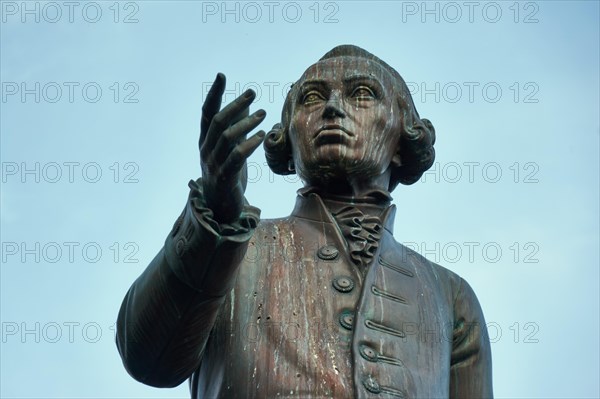 Statue of Immanuel Kant in front of the university