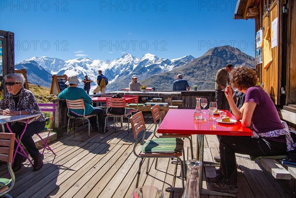 Sun terrace of the Paradise Hut with Piz Palue