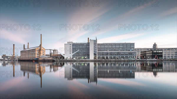 Industrial architecture on the Spree