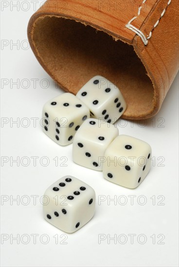 Dice and dice cup