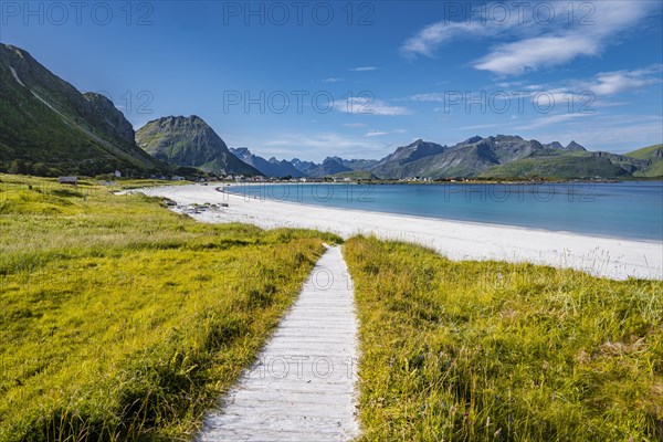 Mountains and sea