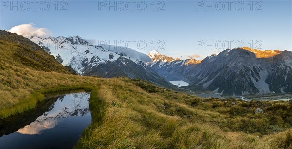 Mount Cook at sunset