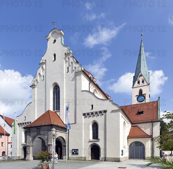 Protestant parish church St. Mang