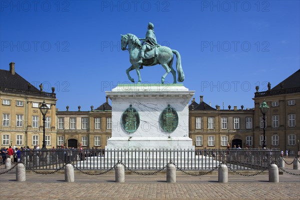 Equestrian statue of Frederik V