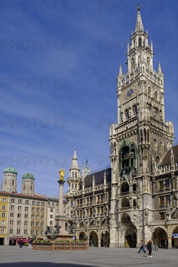 New town hall with Marian column and steeples of the Church of Our Lady