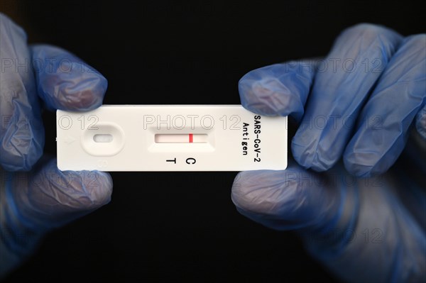 Negative Antigen Rapid Test