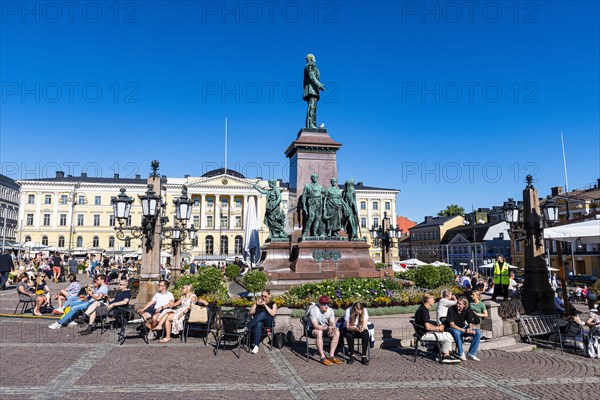 Senate square before the Helsinki Cathedral