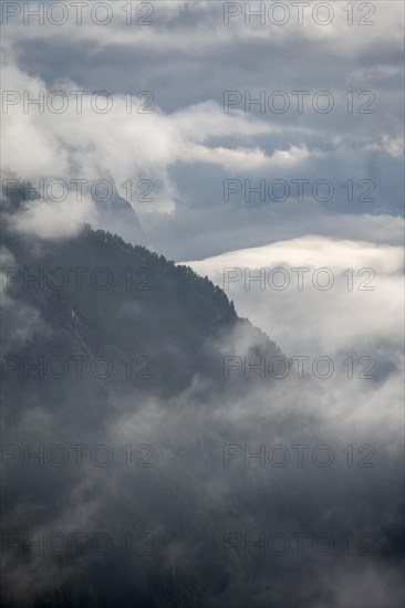 Cloudy mountains