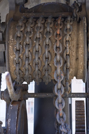 Old chain winch from a historic harbour crane