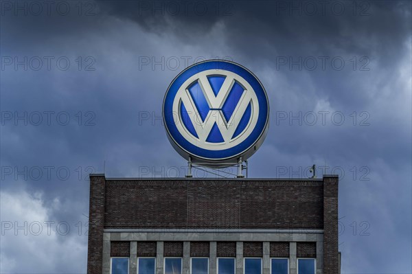 VW corporate headquarters - Photo12-imageBROKER-Schoening