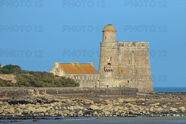 Fort de L'Ilet on the island of Ile Tatihou