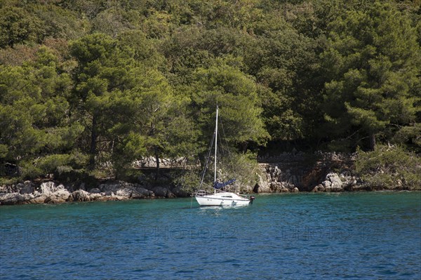 Sailing boat near Njivice