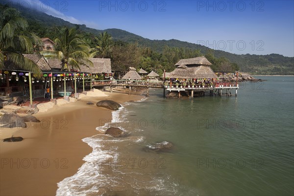 Bamboo huts at Rangbeach beach