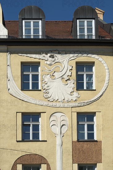 Art Nouveau ornaments on the Harras